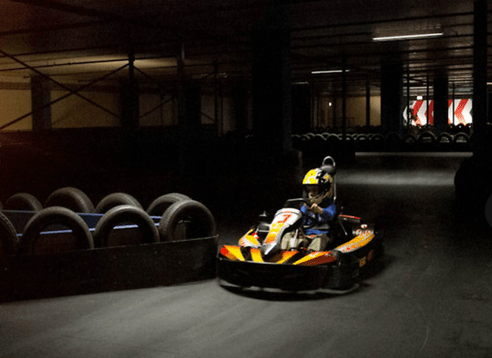 Indoor karten in Nederland: karten bij A15 Karting