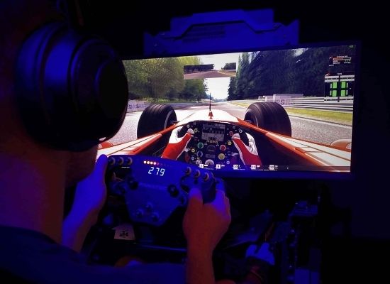 Sim racing in Almere bij Immersive