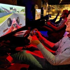 Simracen bij Immersive in Almere