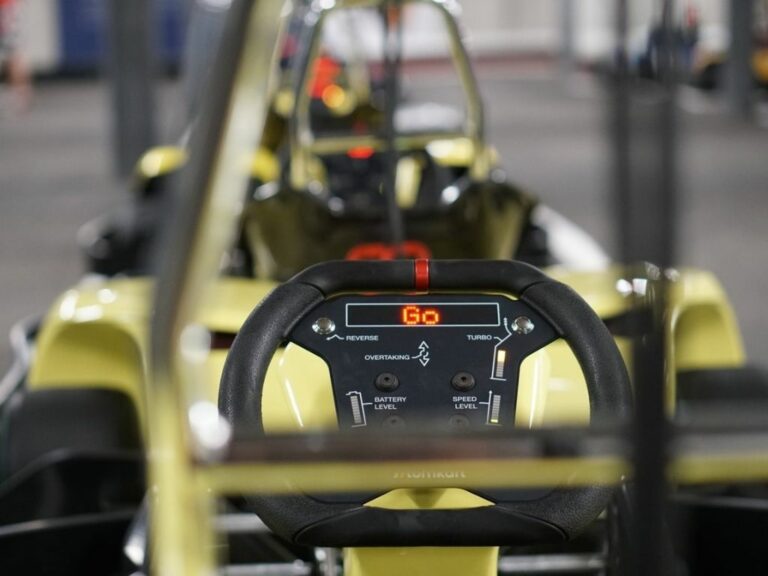 Elektrische karts bij Kobalt Zwolle